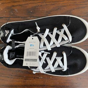 Time and Tru Women's Scrunchback Sneakers